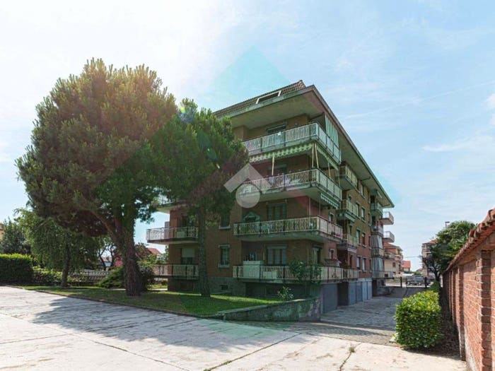 Appartamento trilocale in vendita in Via Torino, Centro, Ciriè
