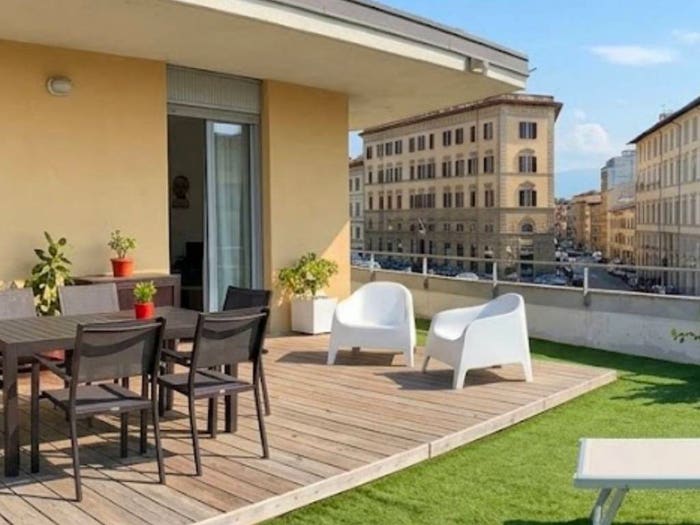 Appartamento quadrilocale in vendita in Piazza Attias, Attias Marconi, Livorno