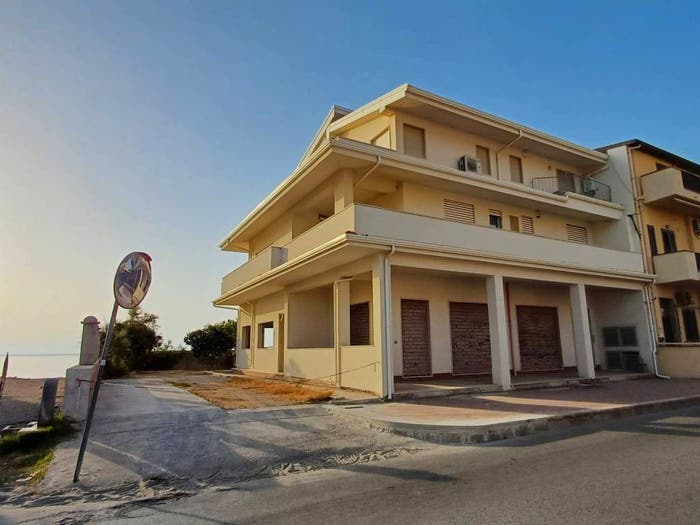 Appartamento trilocale in vendita in Via Trazzera Marina, Centro, Capo d'Orlando