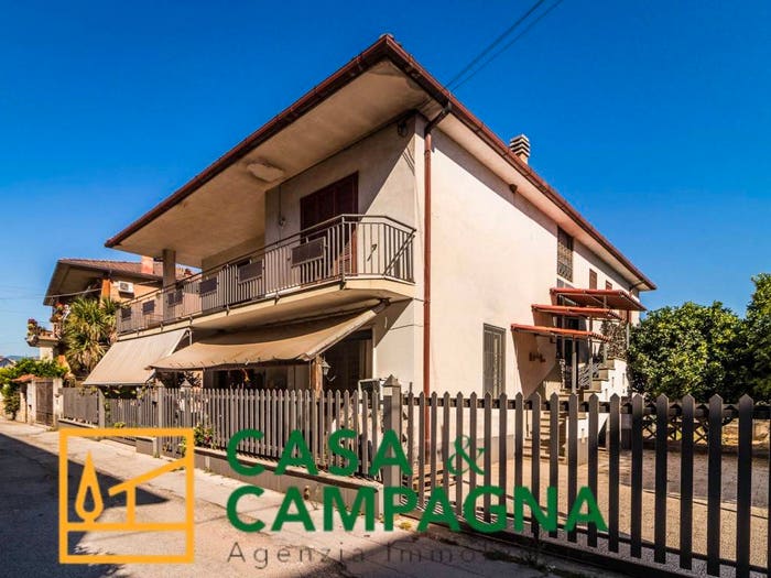 Casa con 6 locali in vendita in Via Ettore Fieramosca, Marzanello, Vairano Patenora