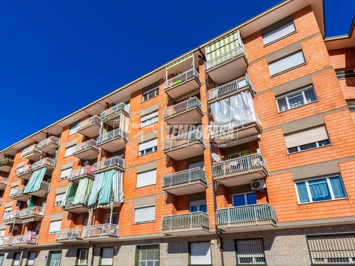 Appartamento trilocale in vendita in Via Giuseppe di Vittorio, Semicentro, Chieri