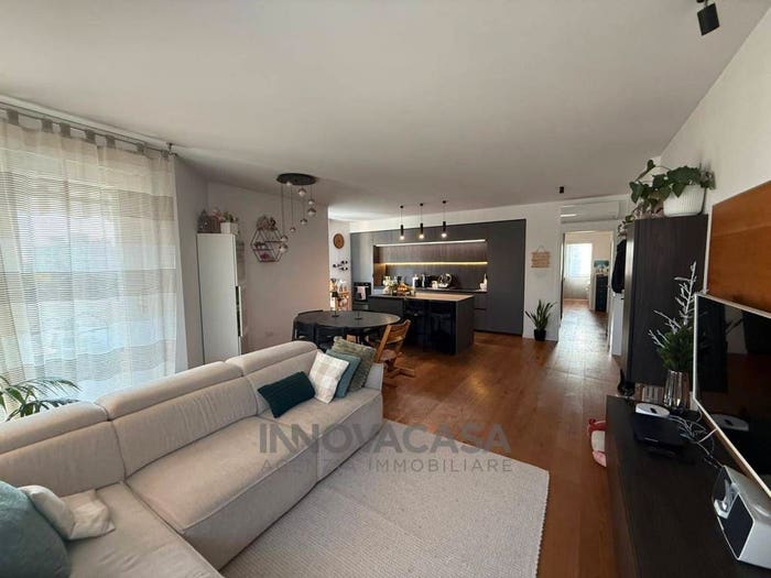 Appartamento quadrilocale in vendita in Via Giacomo Matteotti, Centro, Mogliano Veneto