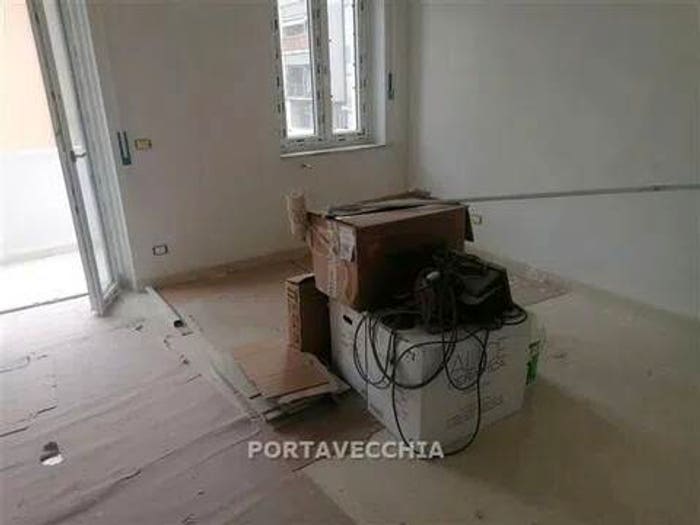 Appartamento quadrilocale in vendita in Neighbourhood Via Dei Mille, Via dei Mille, Grosseto