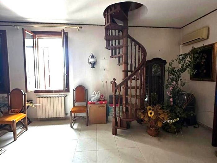 Appartamento con 6 locali in vendita in Piazza Giuseppe Garibaldi, Ariano, Ariano nel Polesine