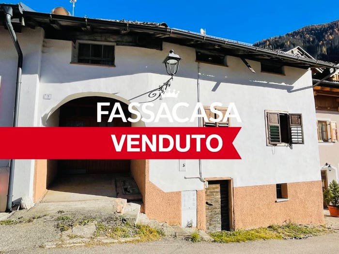 Casa con 6 locali in vendita in Strada de San Lazer, Moena