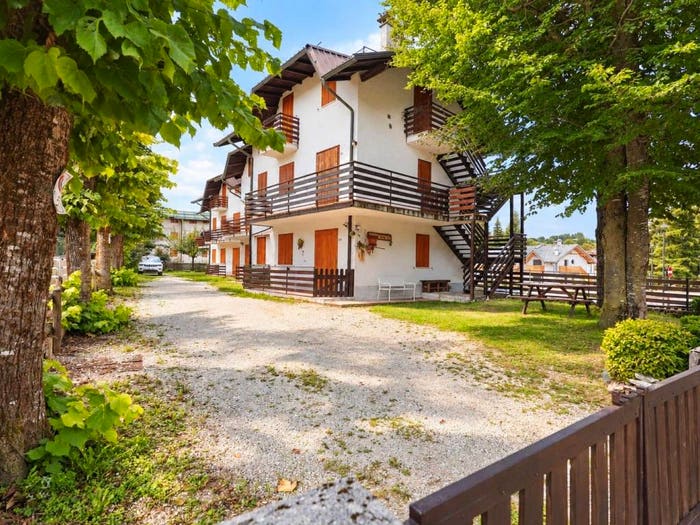 Appartamento quadrilocale in vendita in Via Zonta, Tresché Conca, Roana