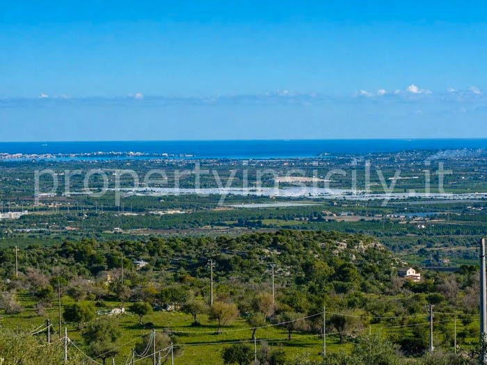 Casa con 6 locali in vendita in Strada Provinciale Cugni, Noto