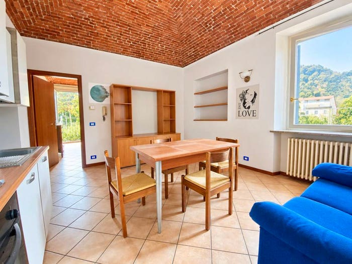 Appartamento bilocale in vendita in Centro, Serravalle Sesia