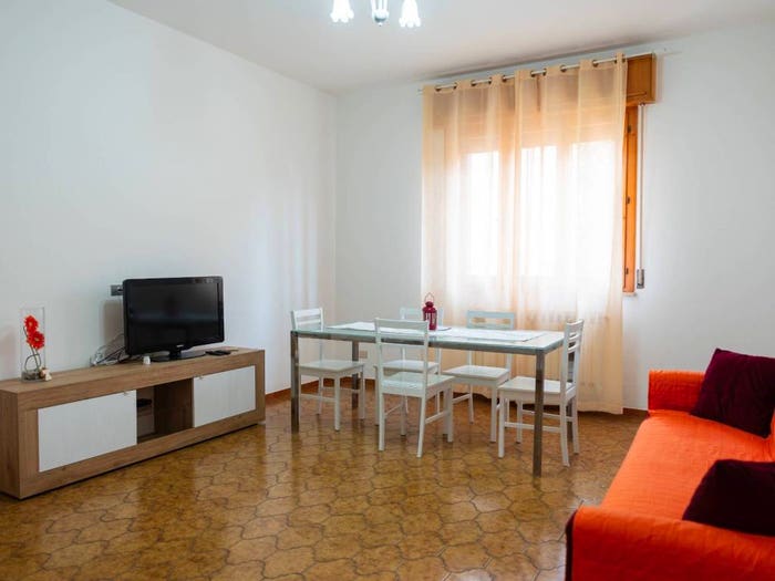Appartamento con 5 locali in vendita in Via Ada Osima, Centro, Finale Emilia