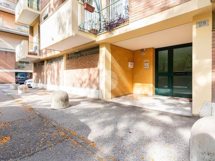 Appartamento trilocale in vendita in Viale venticinque aprile, San Benedetto, Ferrara