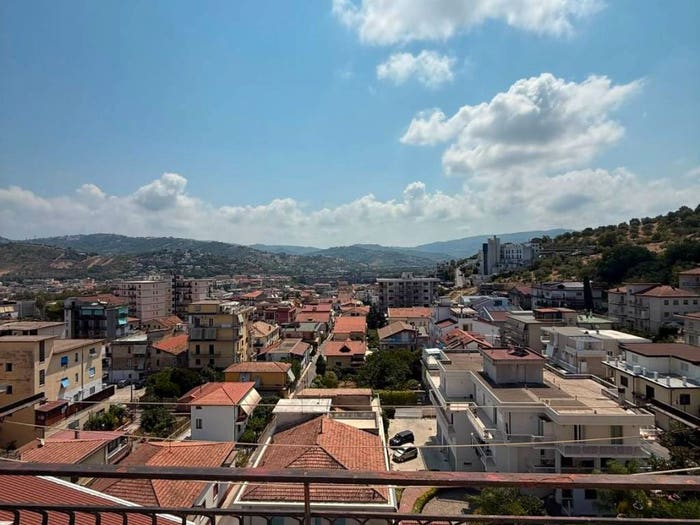 Appartamento trilocale in vendita in Via Matilde Serao, Centro, Agropoli