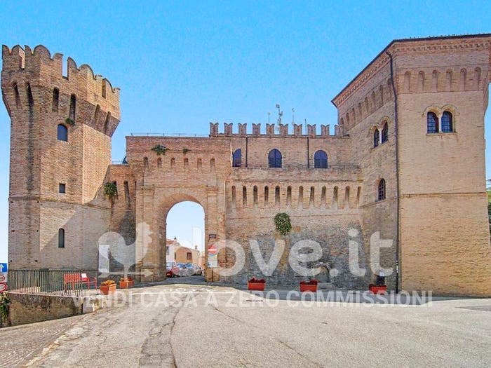 Appartamento trilocale in vendita in Via Padre Carlo Pasquini Agostiniano, Barbara