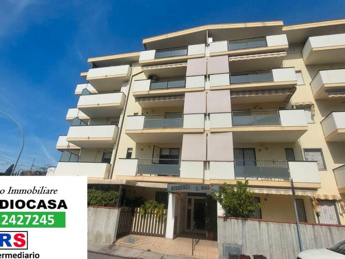 Appartamento trilocale in vendita in Via Trento, Centro, Alba Adriatica
