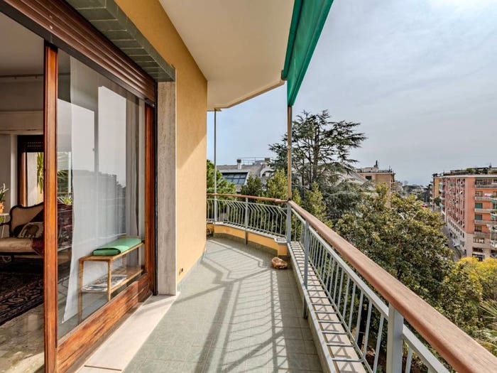 Appartamento con 6 locali in vendita in via dei tassorelli, Albaro, Genova