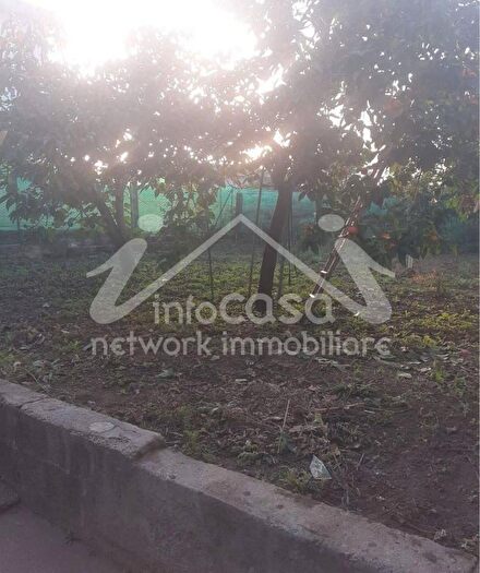 Appartamento con 5 locali in vendita in Via Pietromeo, Taurianova
