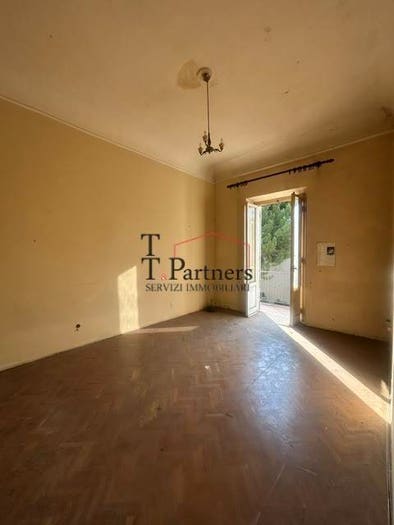Appartamento con 6 locali in vendita in Viale Don Giovanni Minzoni, Libertà Savonarola, Firenze