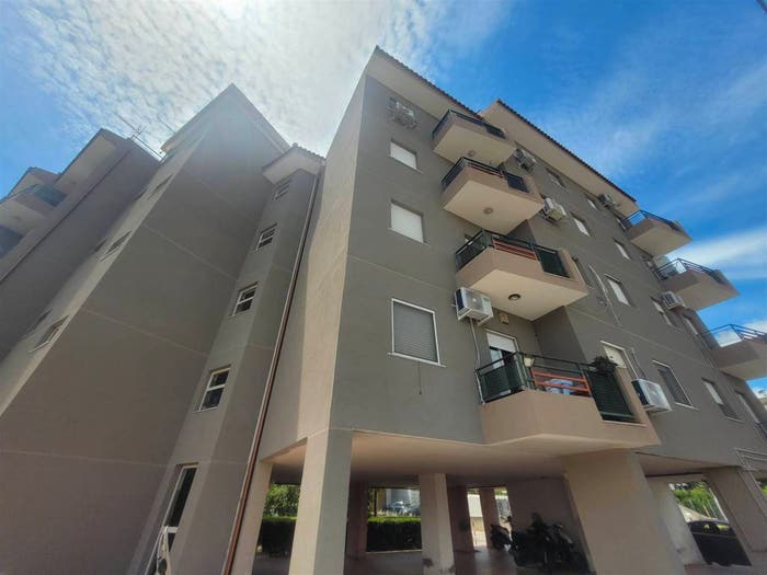 Appartamento trilocale in vendita in Strada Comunale per San Giovannello, San Giovannello, Messina
