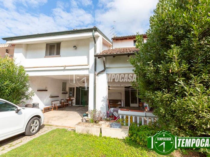 Casa quadrilocale in vendita in Vicolo Retorto, Centro, Capralba