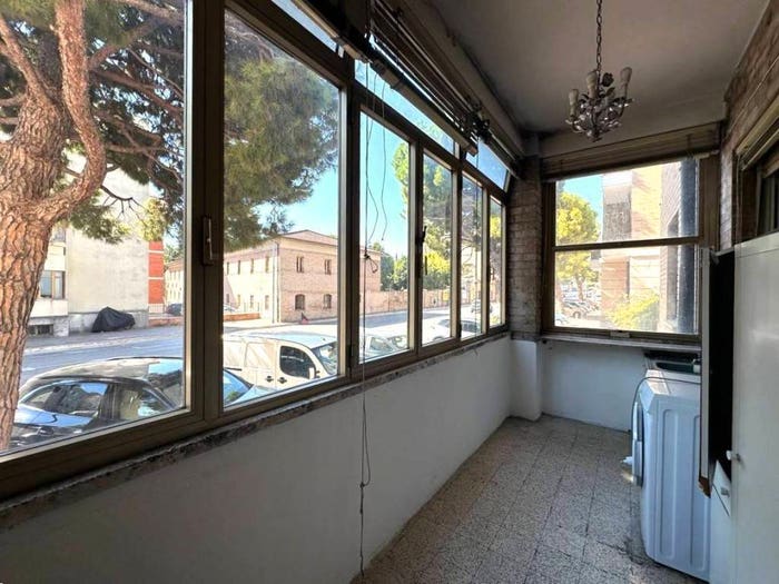 Appartamento quadrilocale in vendita in VIALE TRENTO, Centro, Fermo