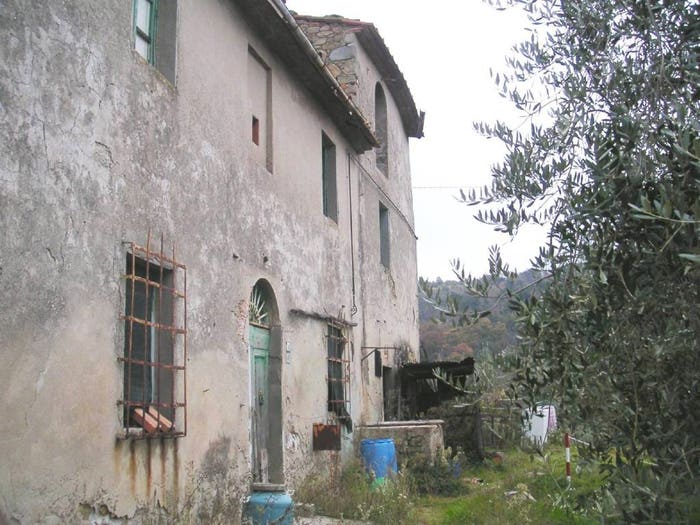 Casa con 6 locali in vendita in San Baronto, Lamporecchio