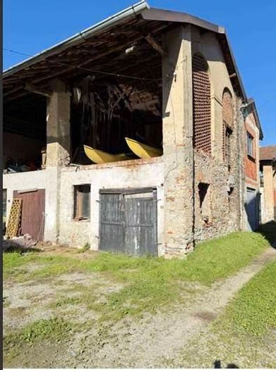 Appartamento bilocale in vendita in Frazione bernate Via Libertà, Bernate, Casale Litta