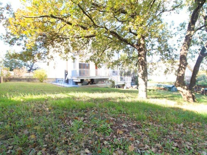 Casa con 6 locali in vendita in Via Salerni, Montalto Uffugo