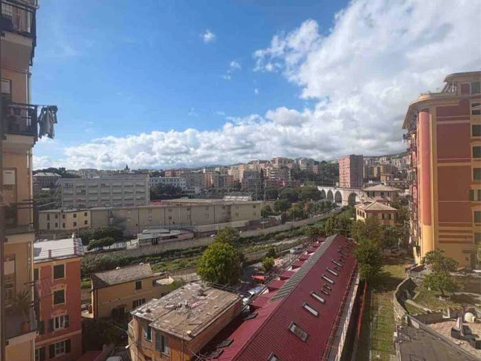 Appartamento trilocale in vendita in Quarto, Genova