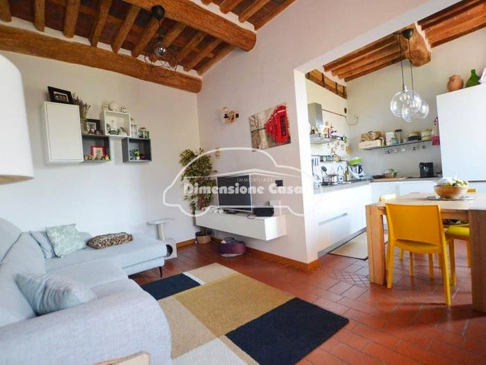 Appartamento con 5 locali in vendita in Via per Corte Ceci, San Concordio, Lucca