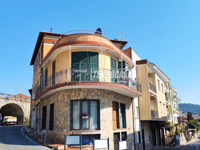 Appartamento bilocale in vendita in Via Carminati, Marina Di Andora, Andora