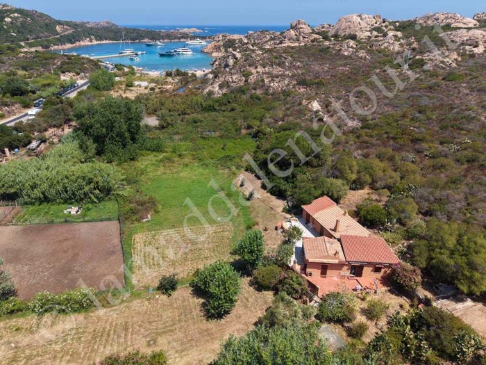 Casa con 5 locali in vendita in Via Spalmatore, La Maddalena