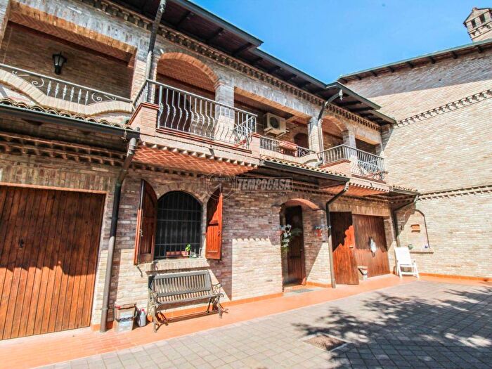 Appartamento quadrilocale in vendita in Via Chiesa Staggia, Staggia, San Prospero