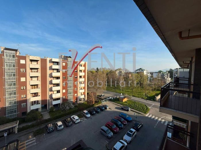 Appartamento trilocale in vendita in VIA BERTEA, Stazione Immacolata, Pinerolo