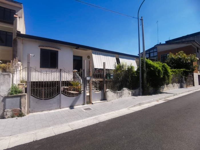 Casa con 6 locali in vendita in Via Adige, Acquaviva, Caserta
