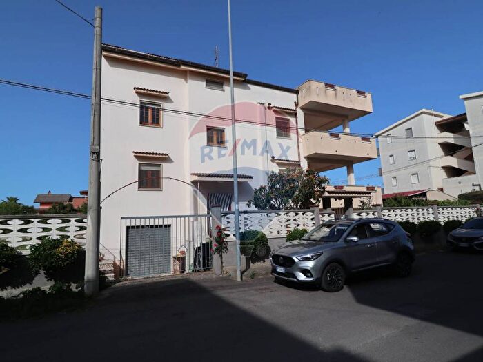 Appartamento con 6 locali in vendita in Viale Ancona, Marina Di Ginosa, Ginosa