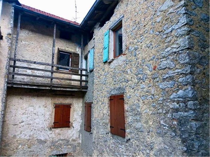 Appartamento quadrilocale in vendita in Via Cà Personeni, Bedulita