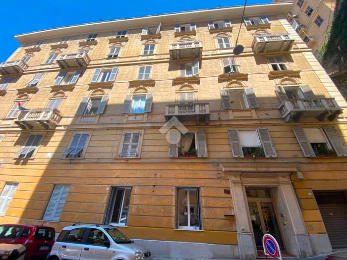 Appartamento con 6 locali in vendita in Via Giuseppe Ferrari, Castelletto, Genova
