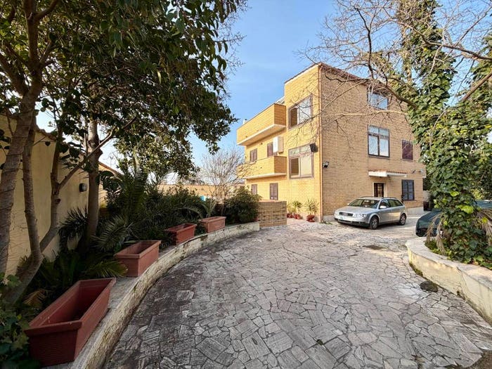 Appartamento trilocale in vendita in Via Monfalcone, Idrovora, Ardea
