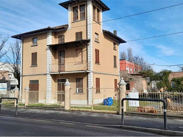 Casa con 6 locali in vendita in VIA ROMA, Centro, Ravarino