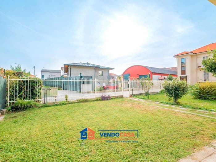 Appartamento trilocale in vendita in Via Ettore Bignone, San Lazzaro, Pinerolo