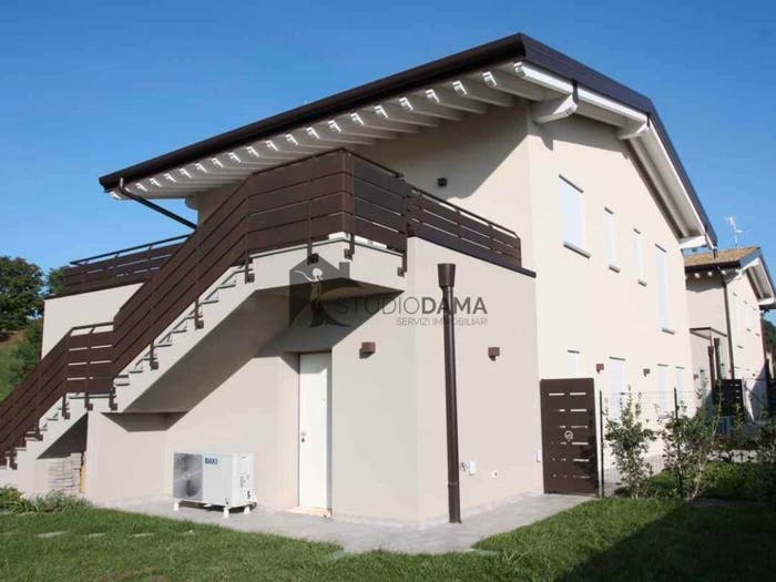 Casa quadrilocale in vendita in degli oleandri, Entroterra, Desenzano del Garda