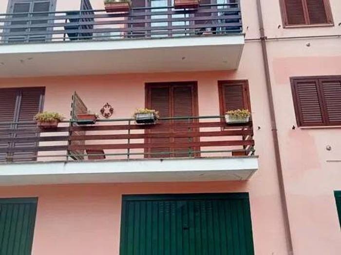 Appartamento bilocale in vendita in Ziona, Ziona, Carro
