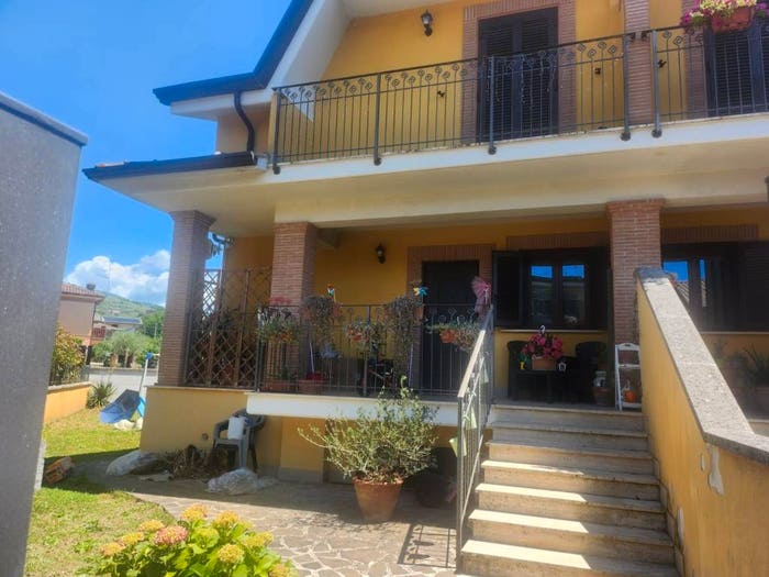 Casa quadrilocale in vendita in Contrada Costa Croce, Costa Croce, Paliano