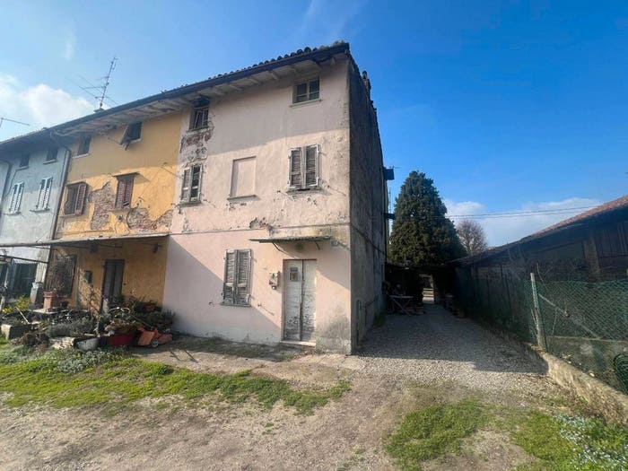 Casa trilocale in vendita in via marconi, Centro, Monticelli Pavese