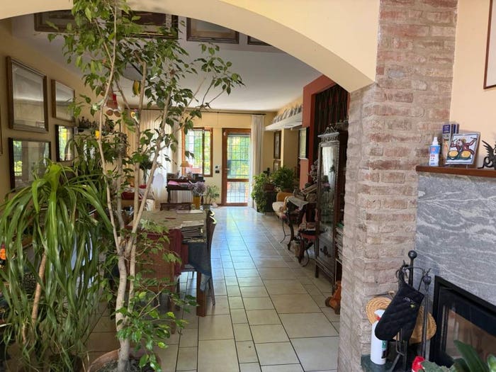 Casa con 6 locali in vendita in Via Venezia, Centro Marullina, Casalecchio di Reno