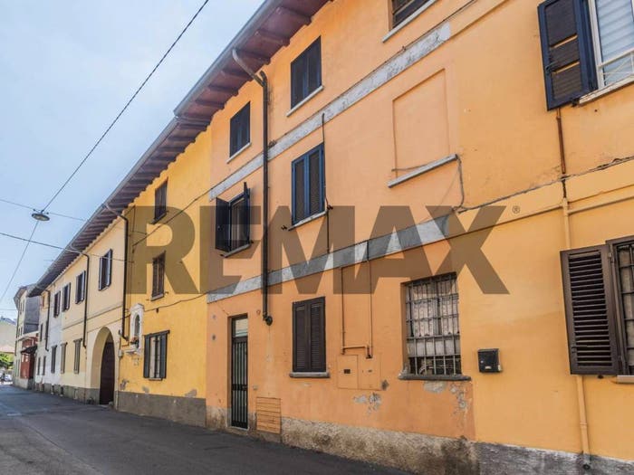 Appartamento bilocale in vendita in Via Gaspare Bugatti, Centro, Rho
