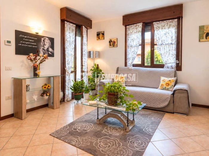 Appartamento quadrilocale in vendita in Via Celso Gherardi, Mirandola