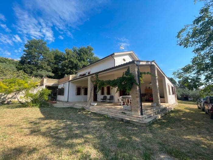 Casa con 6 locali in vendita in Via della Fornace, Casalincontrada