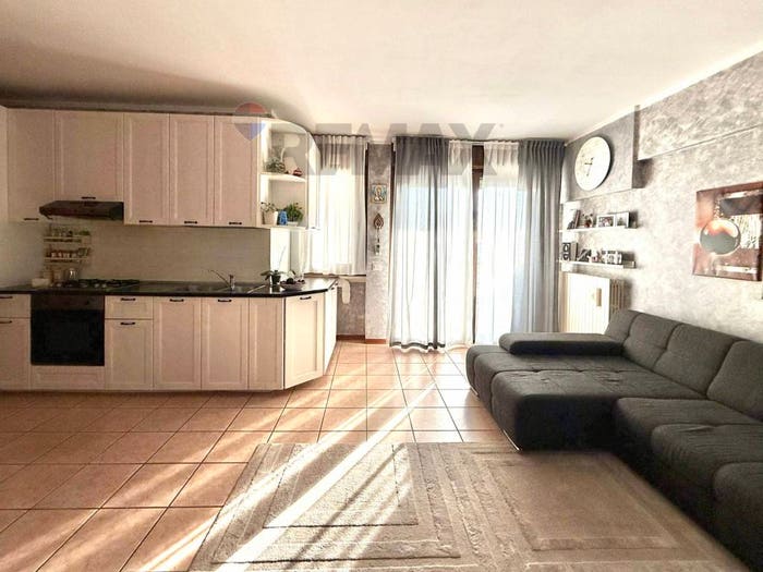 Appartamento trilocale in vendita in Via xx Settembre, Centro, Carpenedolo