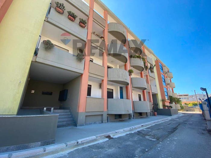 Appartamento con 6 locali in vendita in Via Materdomini, Casale Materdomini, Brindisi