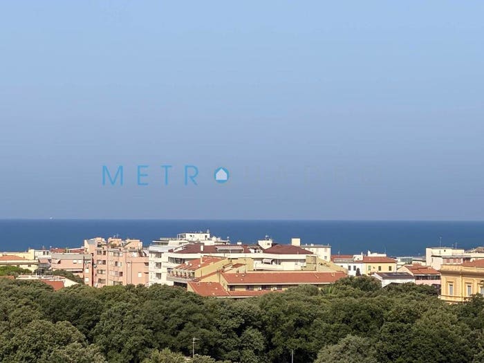 Appartamento con 5 locali in vendita in Via Goito, Goito Montebello, Livorno